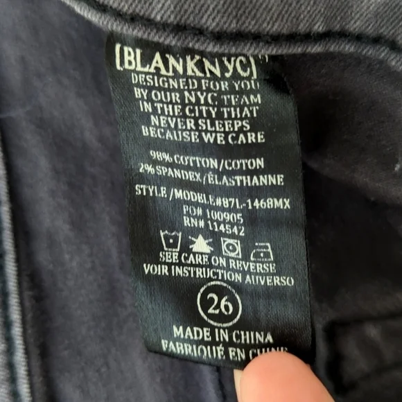 Blank NYC Faux Lace-Up Low Rise Cut Off Raw Hem Skinny Jean Shorts Dark Gray 26 - Picture 5 of 13